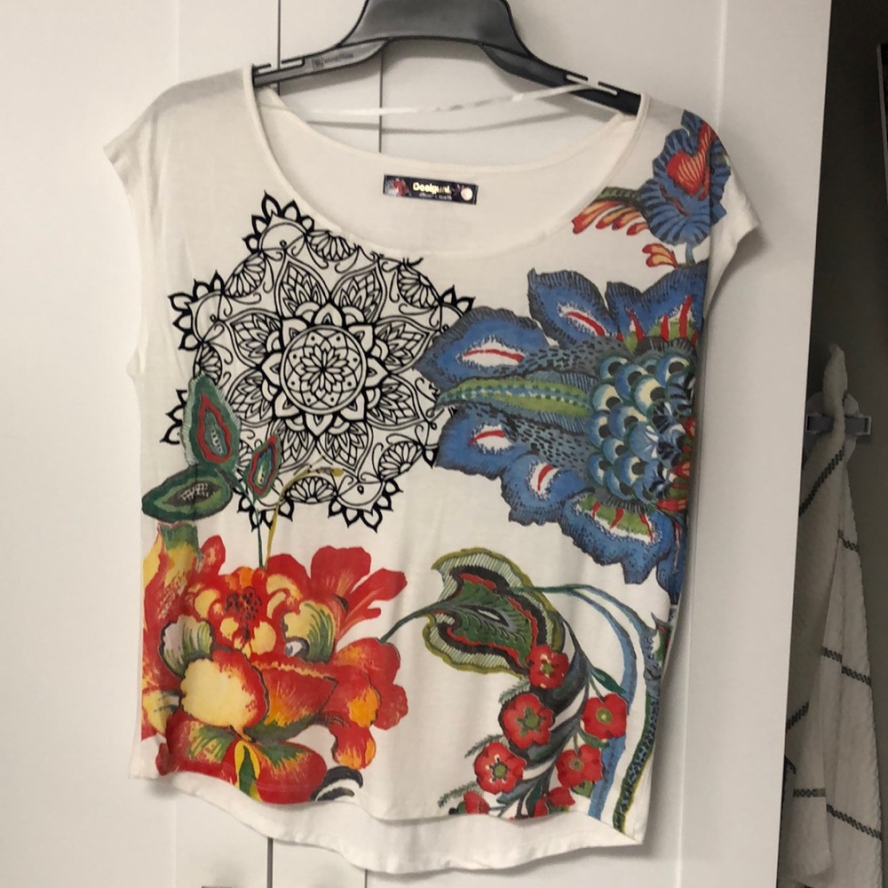 Desigual White and Blue Graphic T-Shirt Cap Sleeve